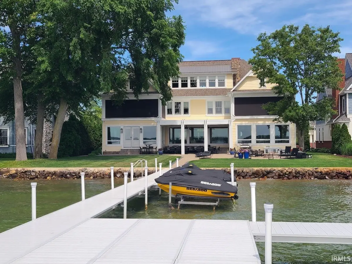 11925 N Ogden Point Road, Syracuse, IN 46567 - #1