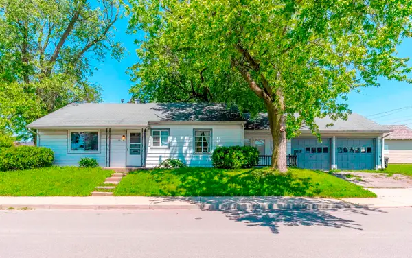 1024 Greenlawn Avenue, Fort Wayne, IN 46808