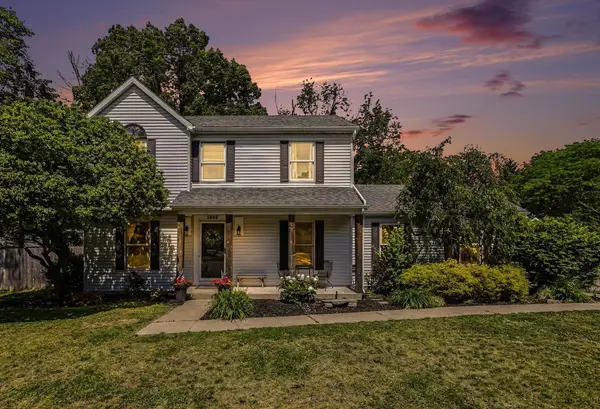 1802 Cross Creek Drive, South Bend, IN 46628