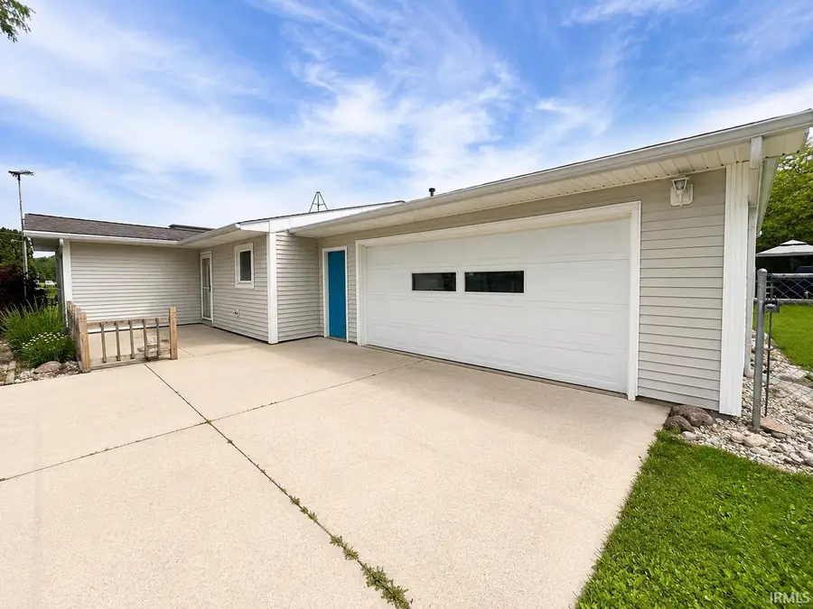 1321 N Lima Road, Kendallville, IN 46755 - #3