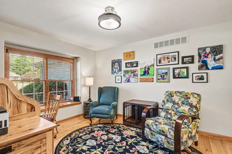 55822 Alverstone Drive, Middlebury, IN 46540 - #3