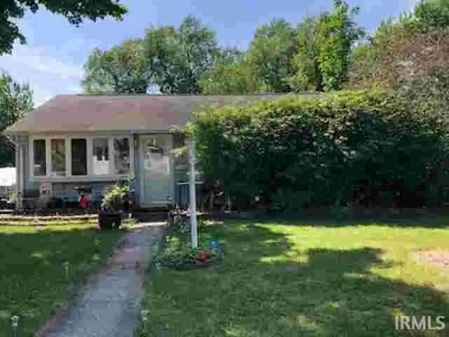 157 Bank Street, Elkhart, IN 46516 - #1