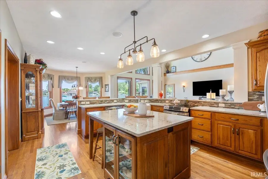 1123 Lakeshore Drive, Warsaw, IN 46580 - #3