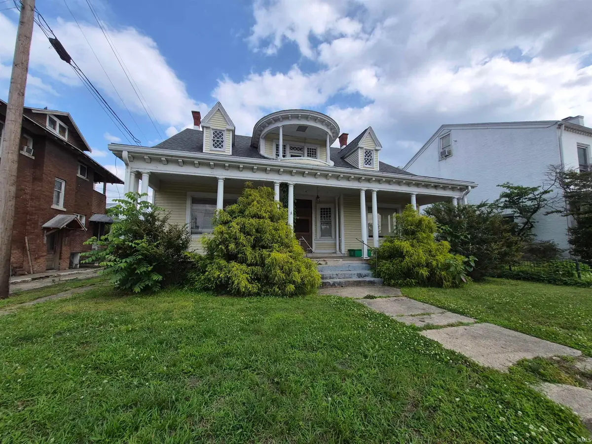 309 N 4th Street, Vincennes, IN 47591 - #1