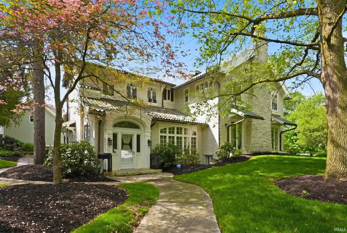 1415 W Washington Boulevard, Fort Wayne, IN 46802 - #1