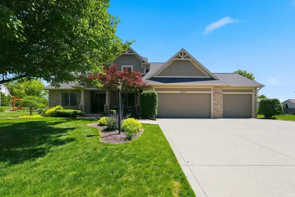 9225 Bobcat Trail, Leo, IN 46765