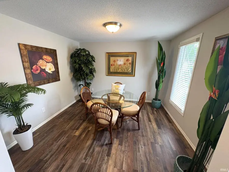 1515 Lofton Way, Fort Wayne, IN 46815 - #3