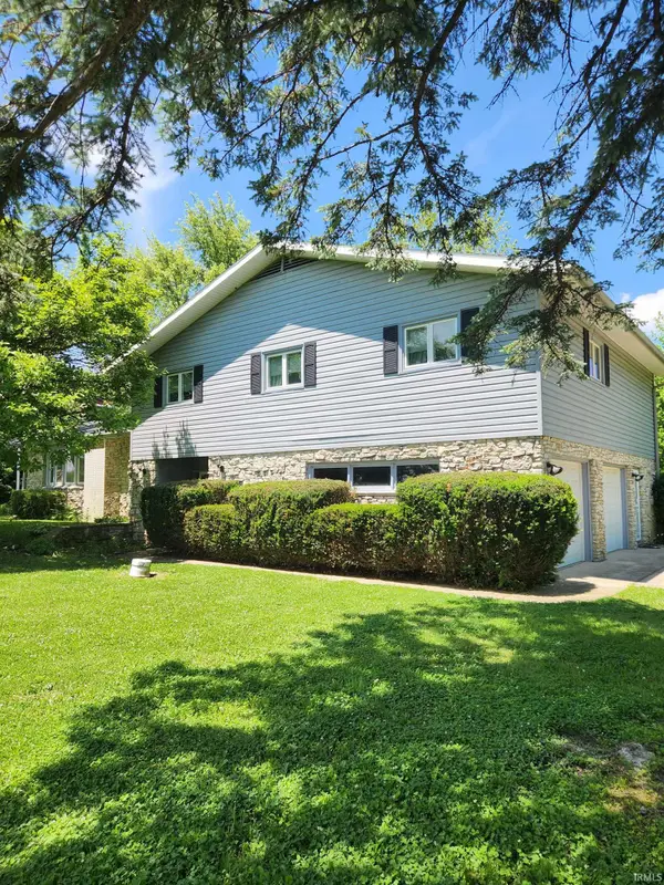 7300 W Nixon Road, Yorktown, IN 47396