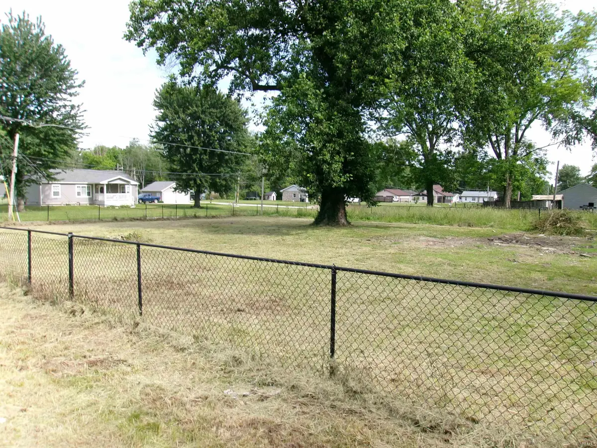 76 Se O Street, Linton, IN 47441 - #1