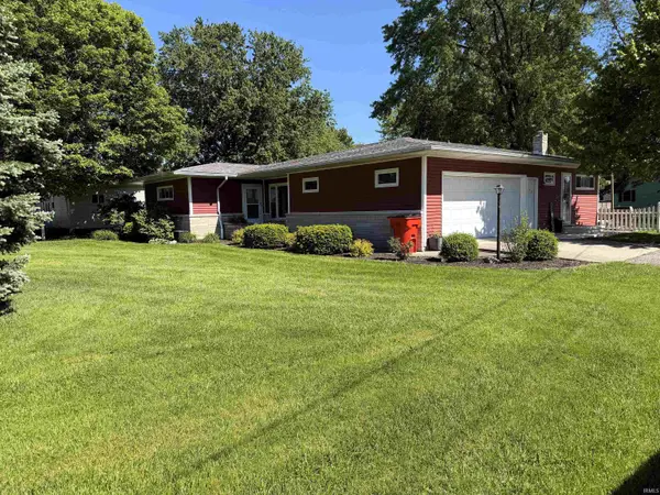 235 N Columbia Street, Francesville, IN 47946