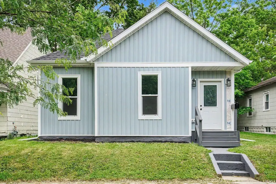 612 N Frances Street, South Bend, IN 46617 - #2