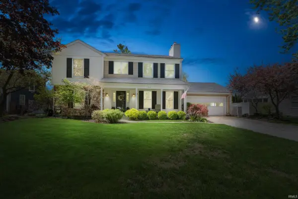 1743 Crabtree Lane, Elkhart, IN 46514