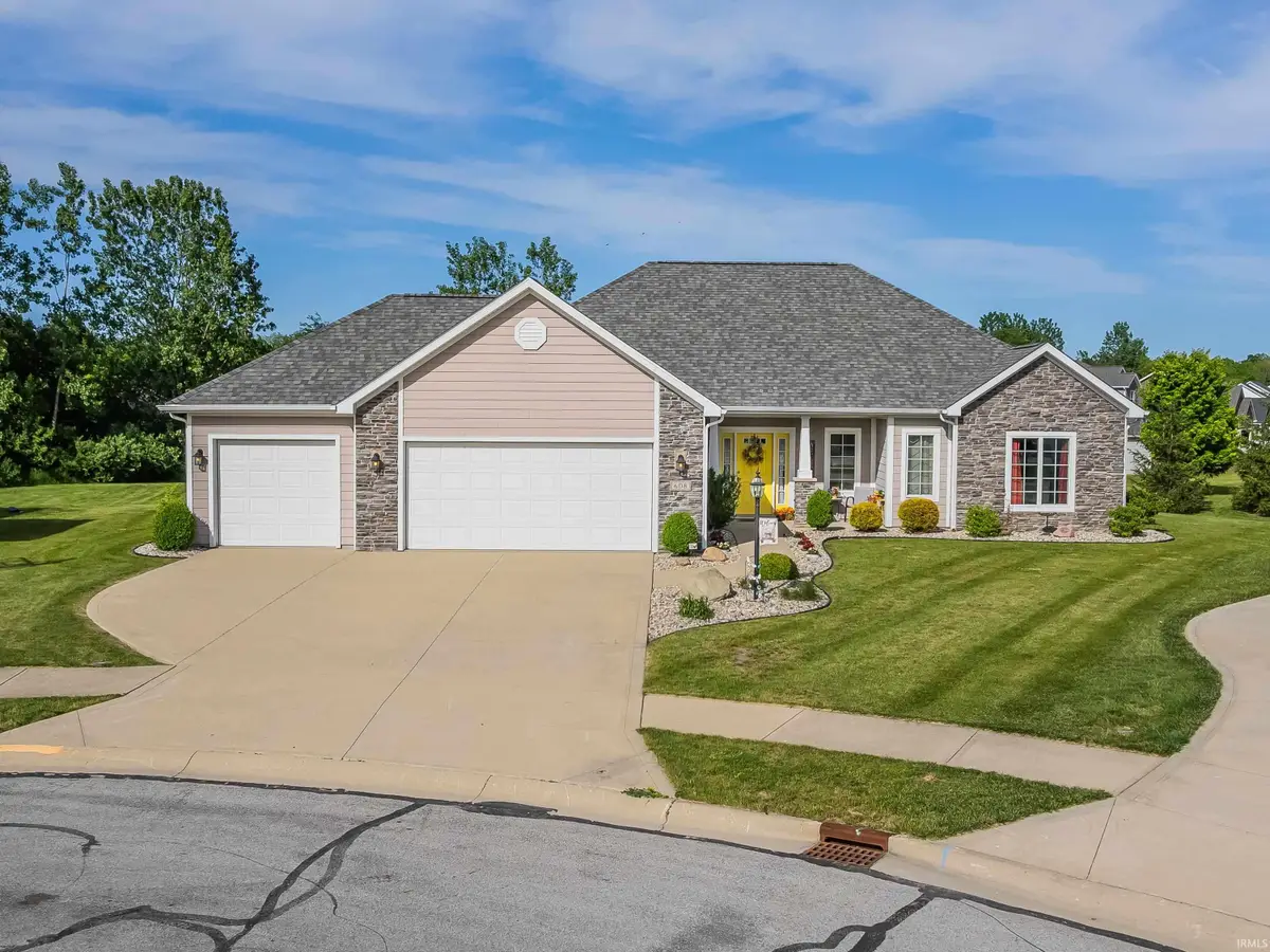 608 Brittania Drive, Huntington, IN 46750 - #1