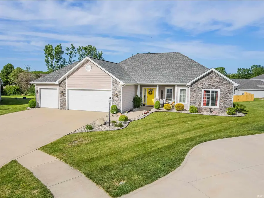 608 Brittania Drive, Huntington, IN 46750 - #2