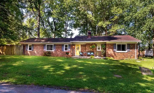 121 S Tennessee Street, Chandler, IN 47601