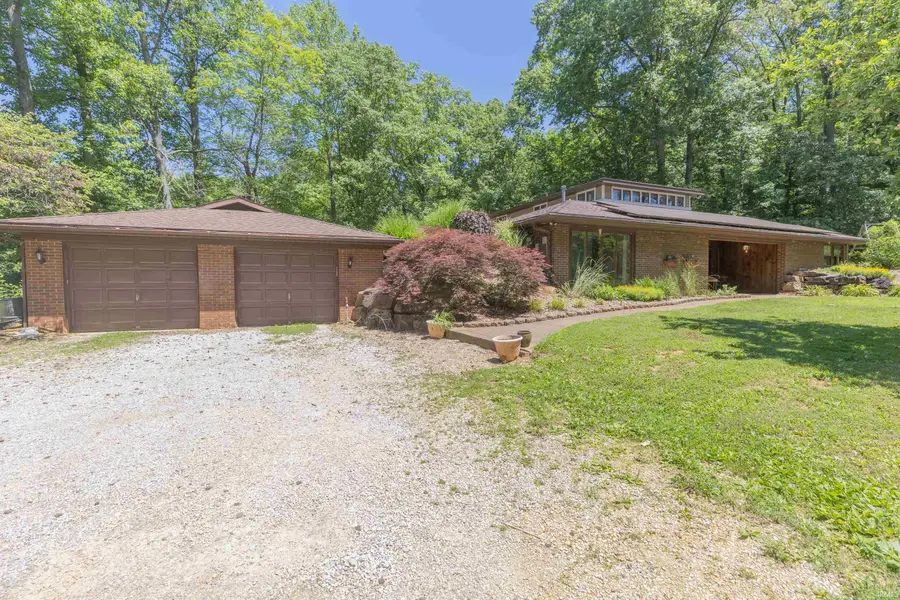 6214 Overpass Road, Mount Vernon, IN 47620 - #2