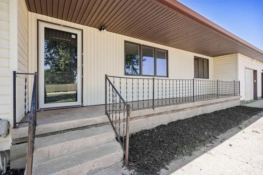7987 N Cr 525 W, Royal Center, IN 46978 - #2