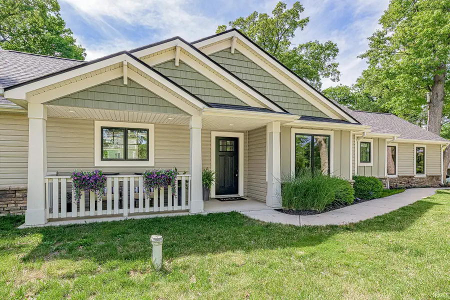 5498 S 980 E, Wolcottville, IN 46795 - #2