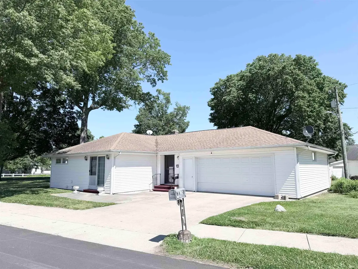 704 Virginia Street, Walkerton, IN 46574 - #1