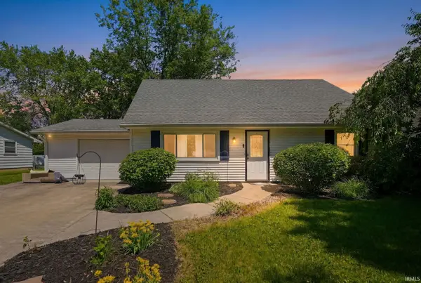 4016 Beaverbrook Drive, Fort Wayne, IN 46815