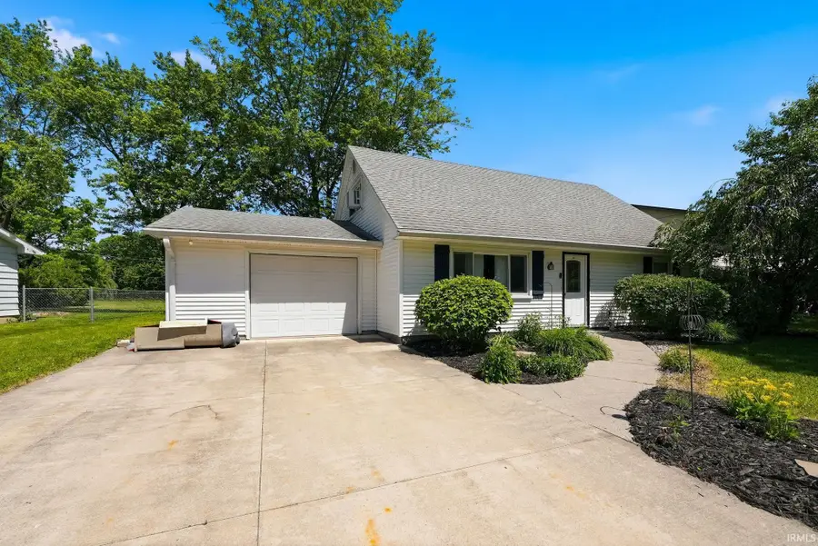 4016 Beaverbrook Drive, Fort Wayne, IN 46815 - #2