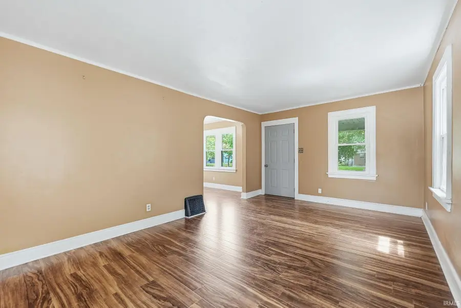3206 S Anthony Boulevard, Fort Wayne, IN 46806 - #3