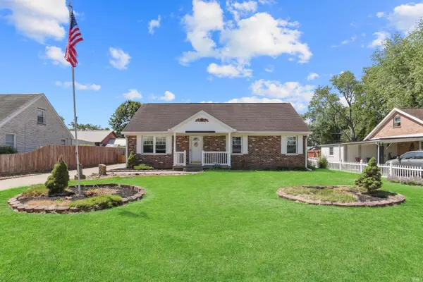 318 W Jefferson Avenue, Chandler, IN 47610