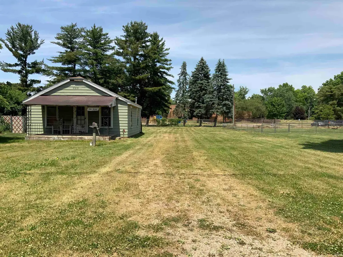 920 W Rogers Street, Osceola, IN 46561 - #1