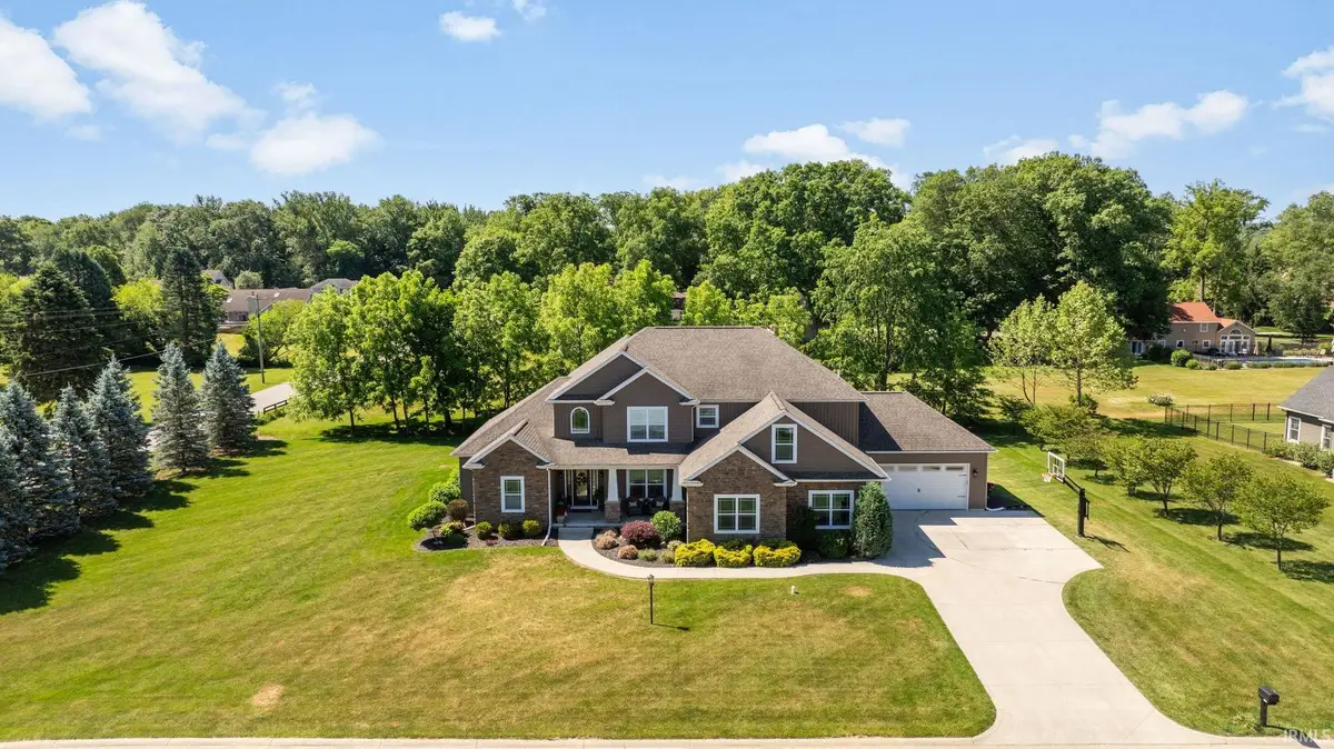 2047 W Blackberry Trail, Warsaw, IN 46580 - #1