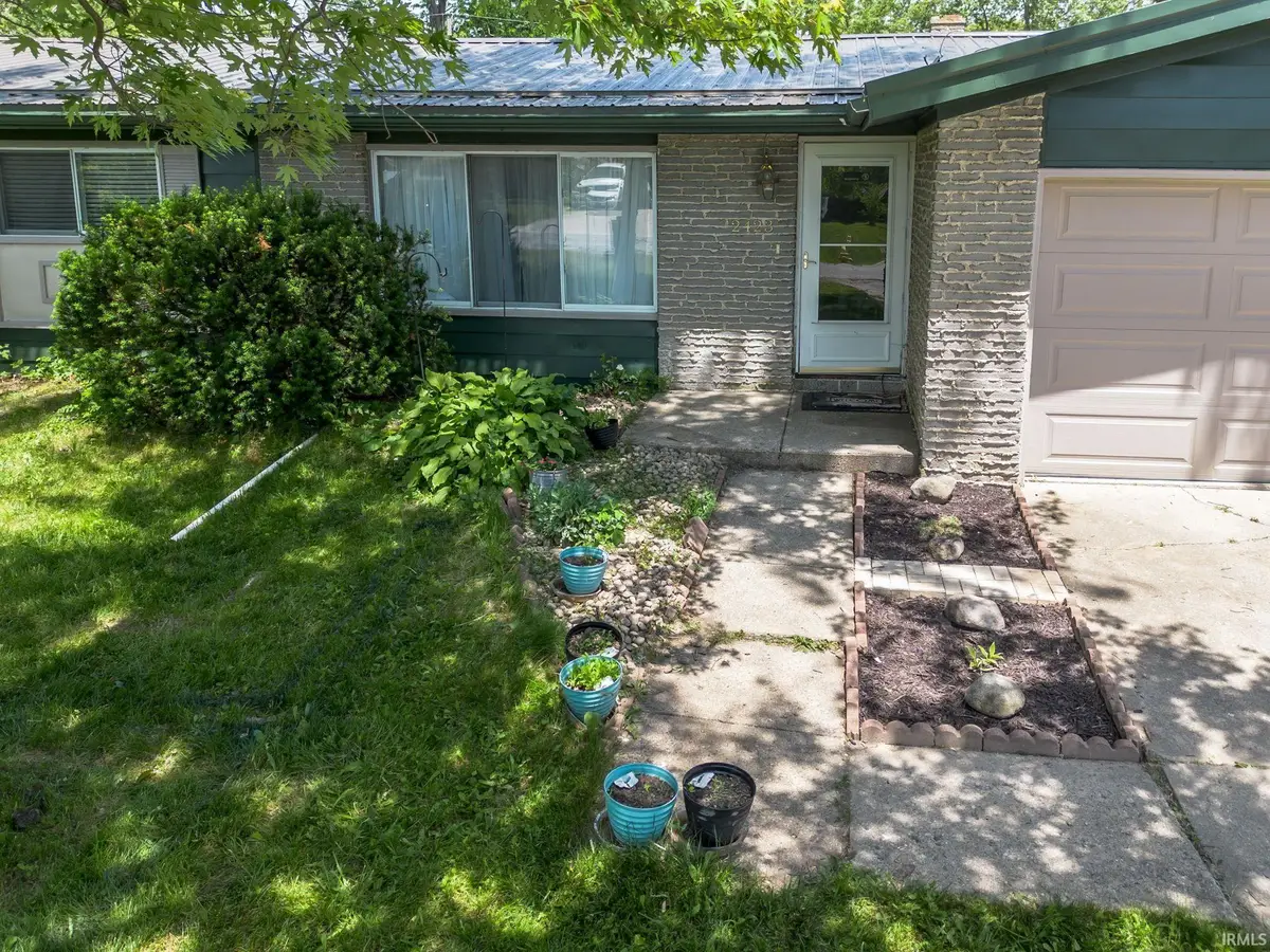 2423 Otsego Drive, Fort Wayne, IN 46825 - #1
