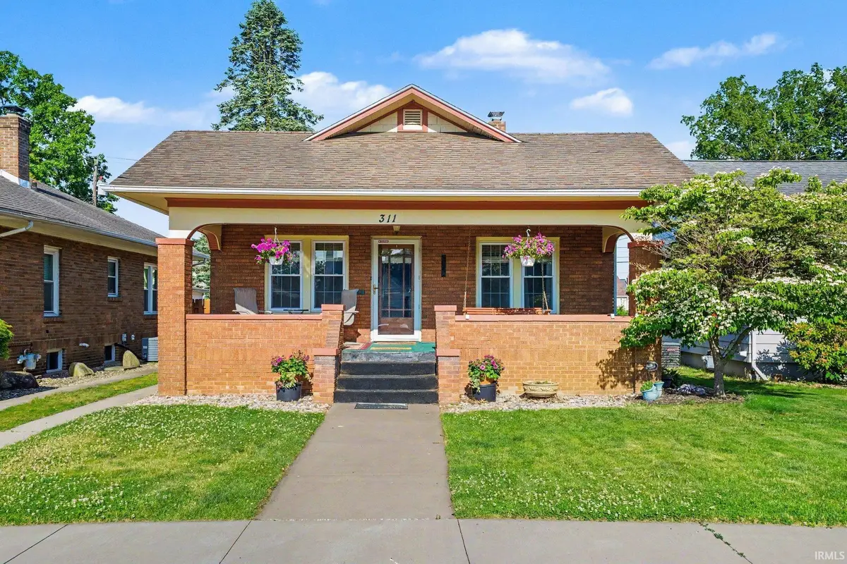 311 N Victoria Street, Mishawaka, IN 46544 - #1