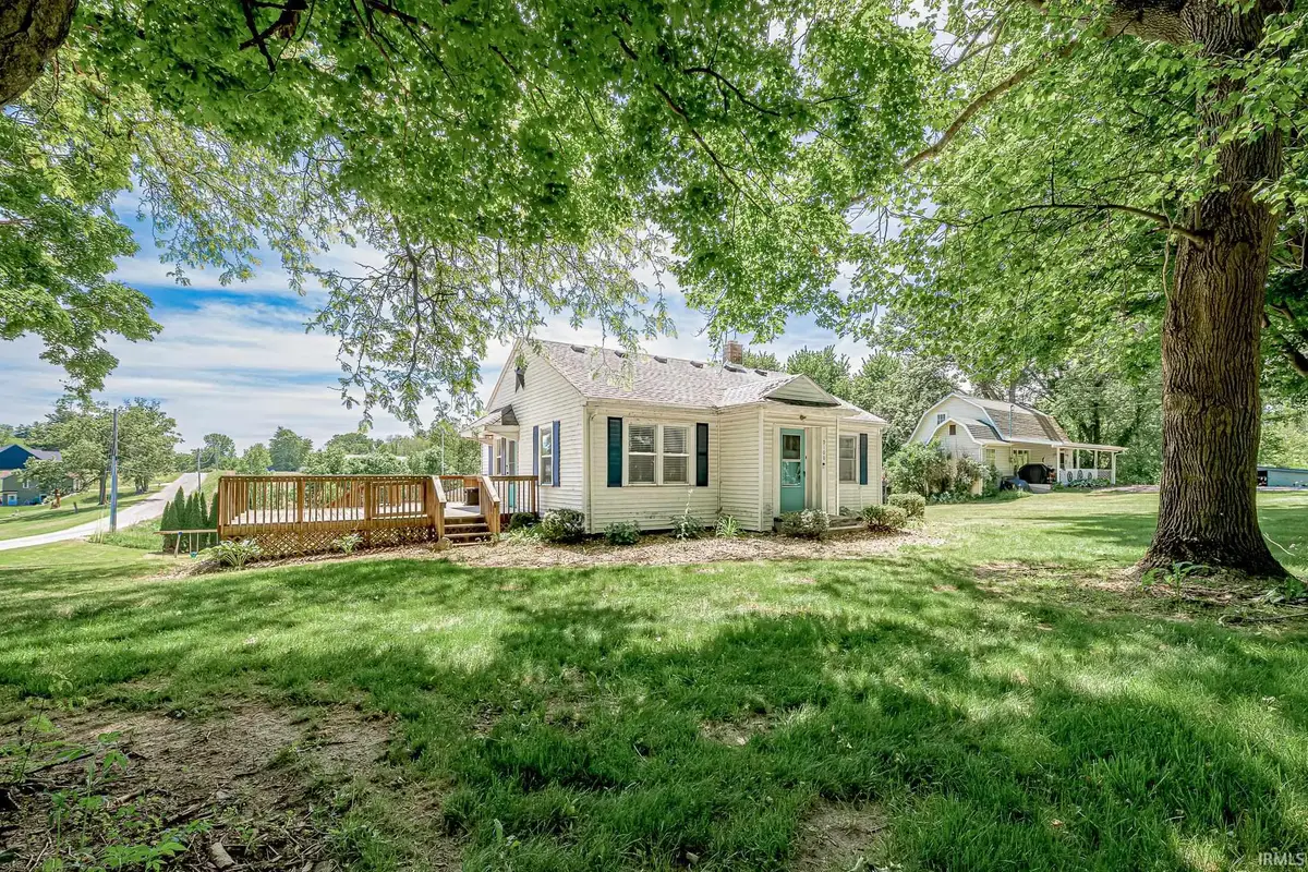 9100 E 500 S, Wolcottville, IN 46795 - #1