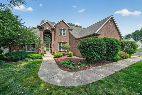 14211 Fox Chase Drive, Granger, IN 46530