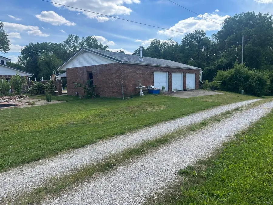 2099 W 50 S. Road, Princeton, IN 47670 - #2