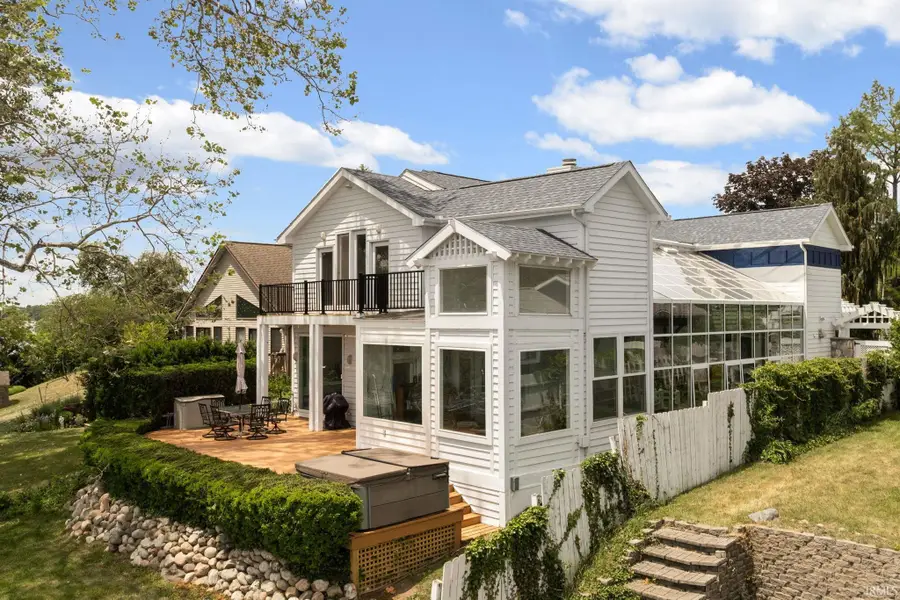 11114 Lakeshore Drive, Osceola, IN 46561 - #2
