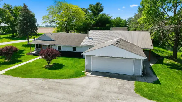 2376 S 300 East, Huntington, IN 46750