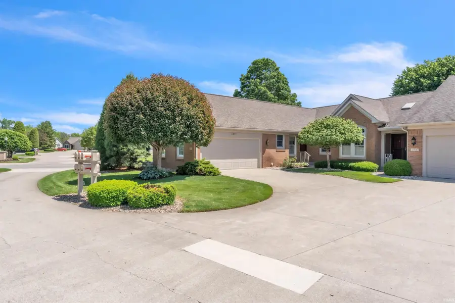 1311 Somerset Court, Goshen, IN 46528 - #2