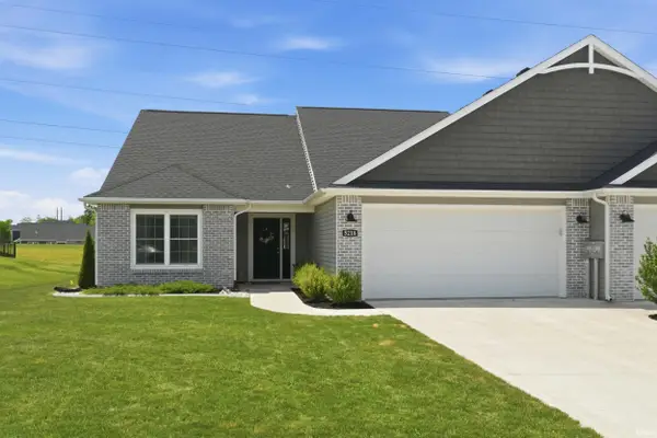5218 Pigeon Creek Court, Fort Wayne, IN 46825