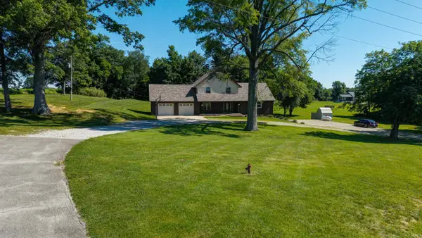 8010 E St. Peters Church Road, Lamar, IN 47550