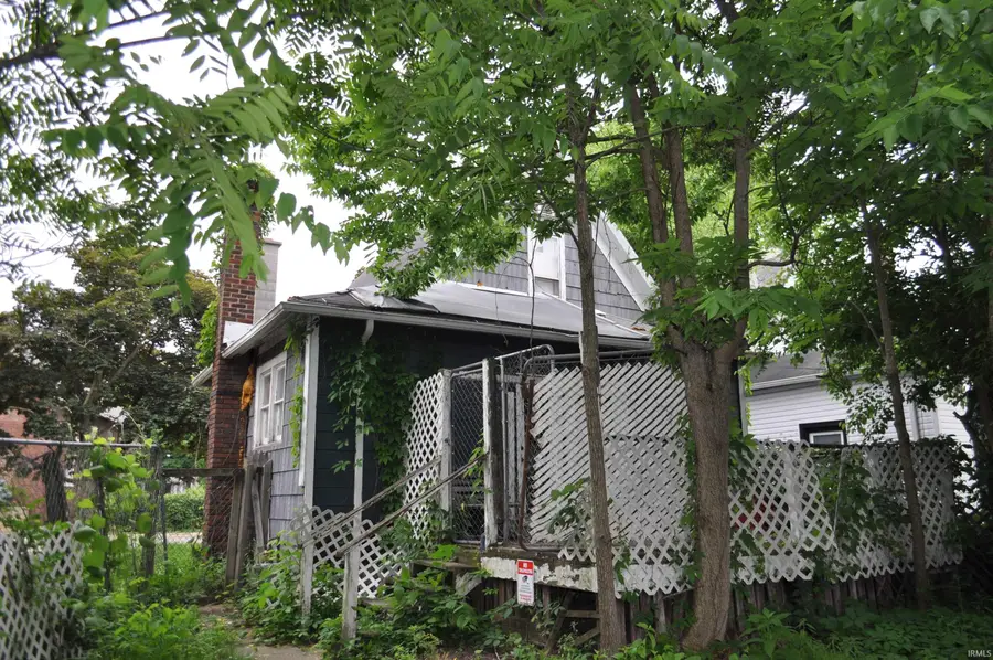 909 S Main Street, Goshen, IN 46526 - #3
