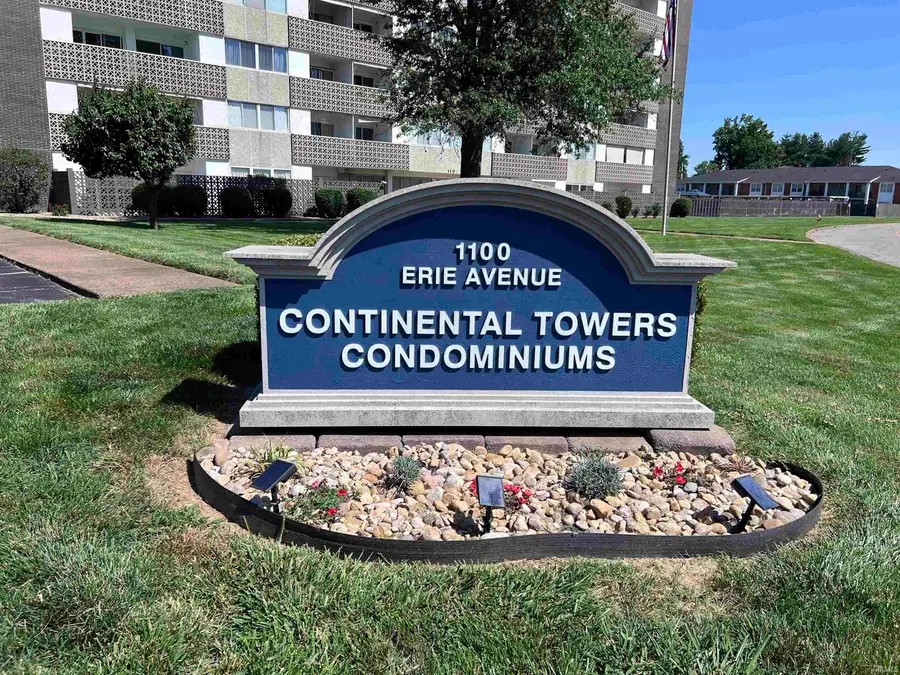 1100 Erie Avenue #411, Evansville, IN 47715 - #2