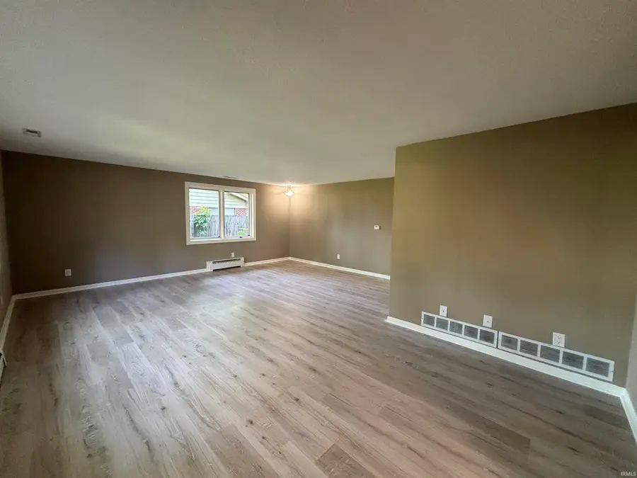 3232 Chancellor Drive, Fort Wayne, IN 46815 - #3