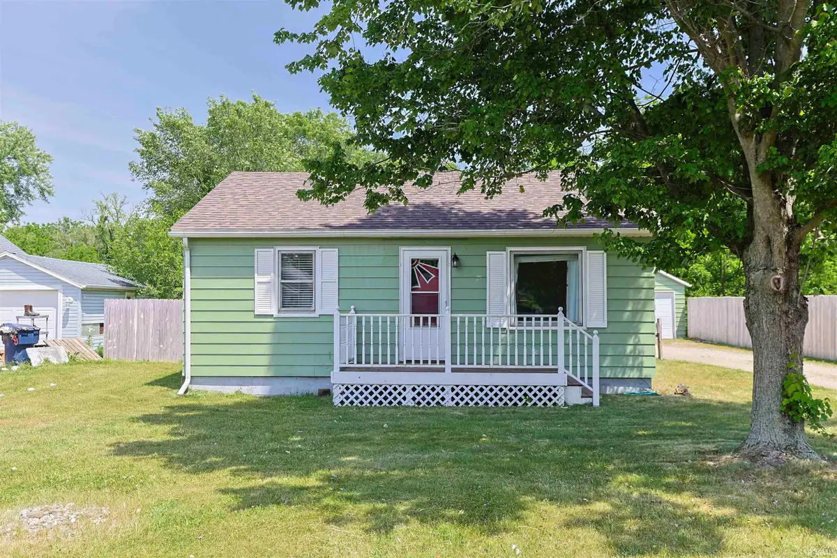 56738 Ash Road, Osceola, IN 46561 - #1