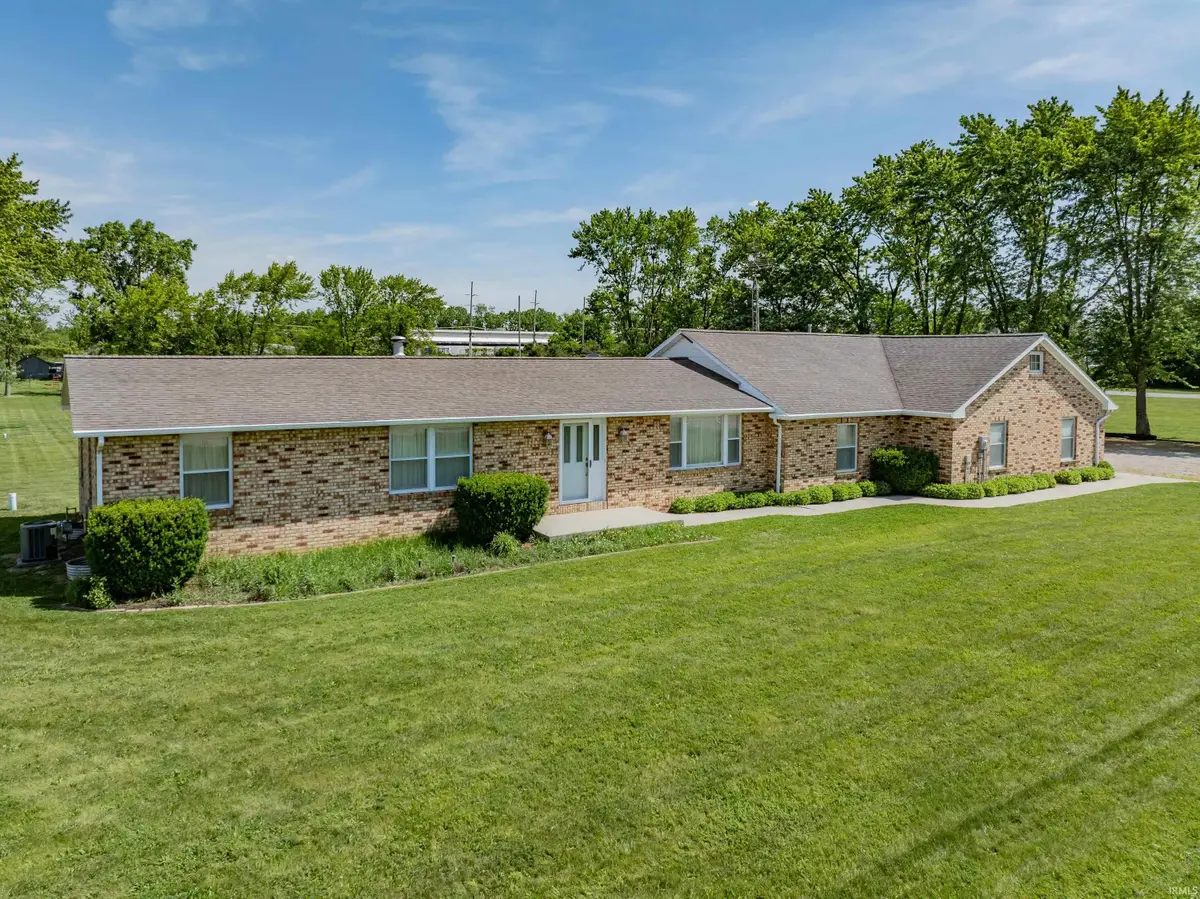 13810 Lafayette Center Road, Roanoke, IN 46783 - #1
