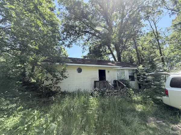58206 Lowell Street, Elkhart, IN 46517