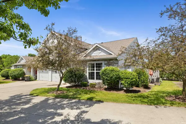 5715 Thornbriar Lane, Fort Wayne, IN 46835