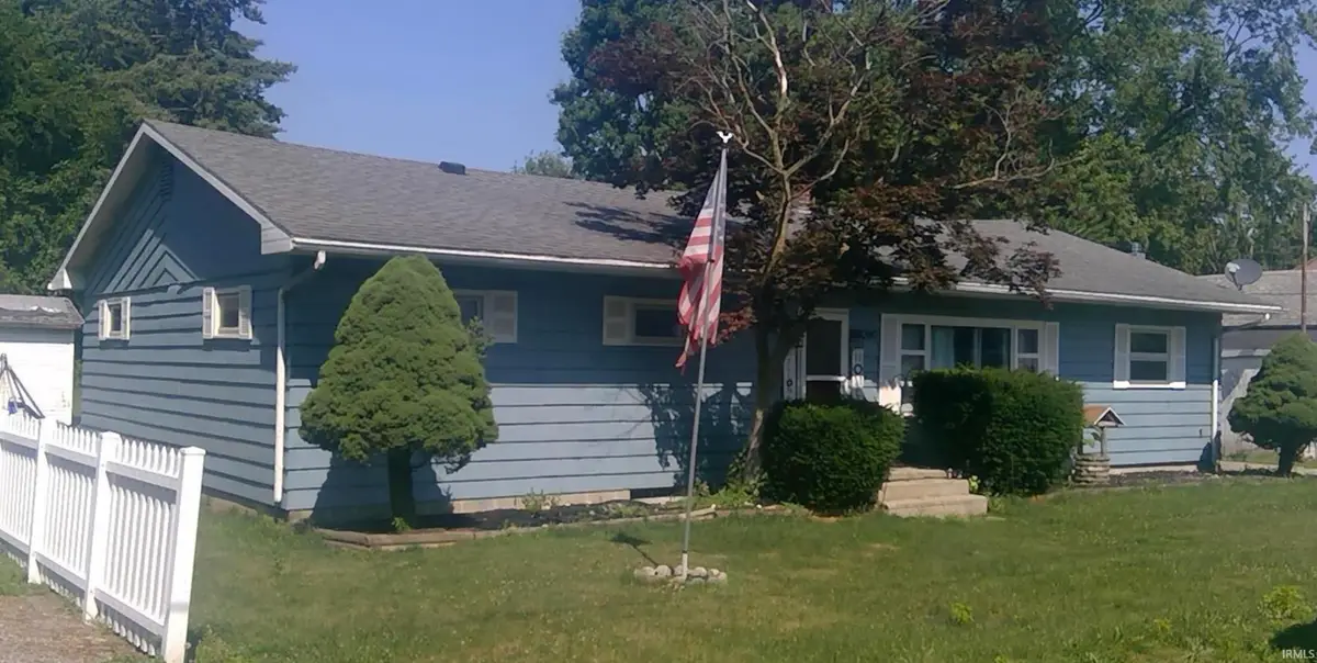 4390 S 1170 E, Wolcottville, IN 46795 - #1