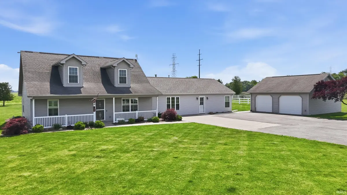 5611 S Doyle Road, New Haven, IN 46774 - #1