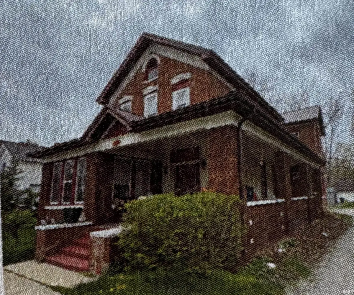 719 Main Street, New Haven, IN 46774 - #1