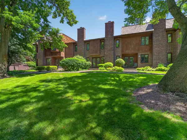 6730 Quail Ridge Lane, Fort Wayne, IN 46804
